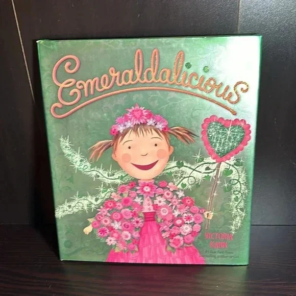 Lot 3 PINKALICIOUS Picture Books Victoria Kann Silverlicious PINKALICIOUS - Picture 4 of 8